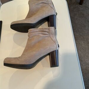 Bella Vita Leather Boots Size 7